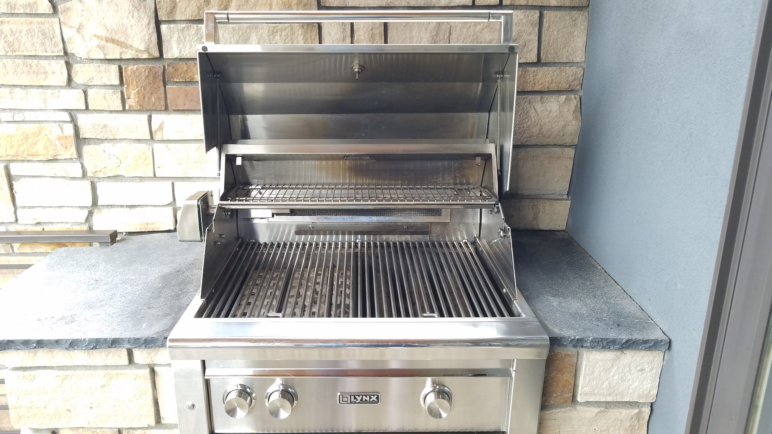 Lynx grill after cleaning