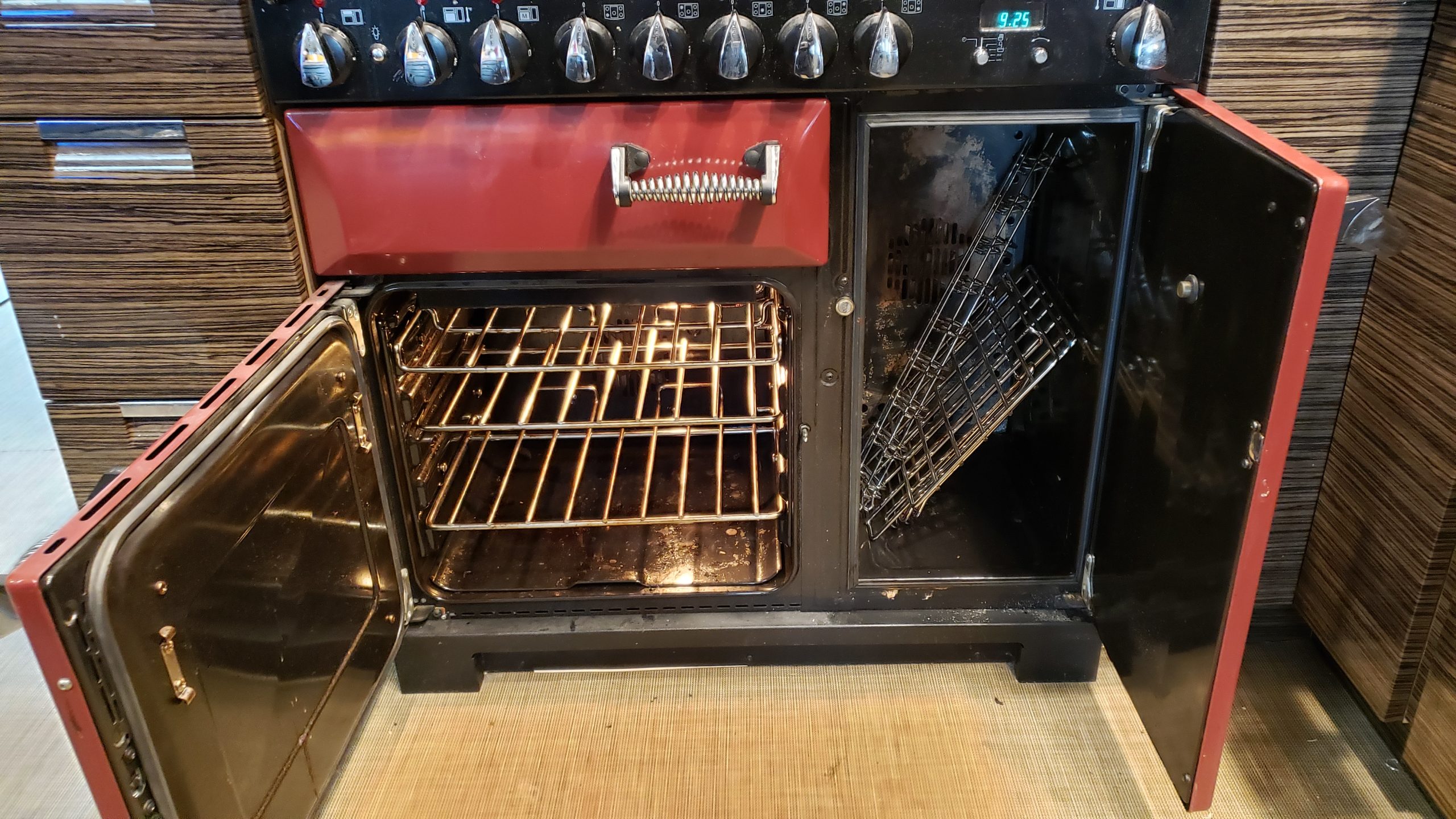 AGA range before cleaning