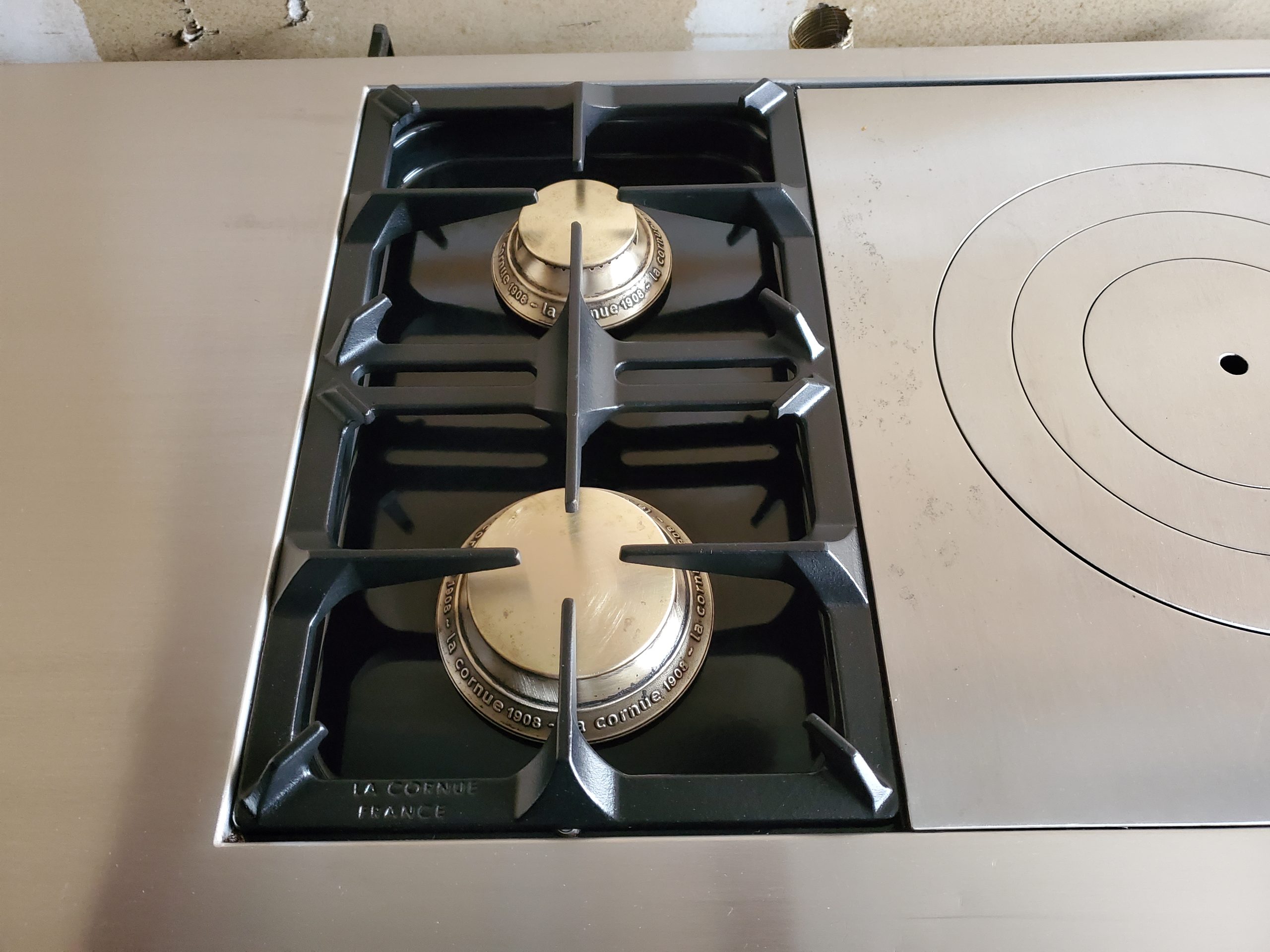 La Cornue range after cleaning