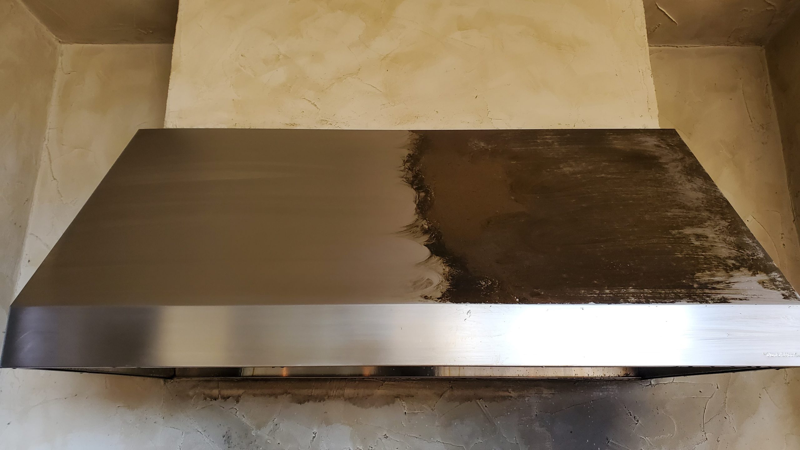 Wolf vent hood after cleaning