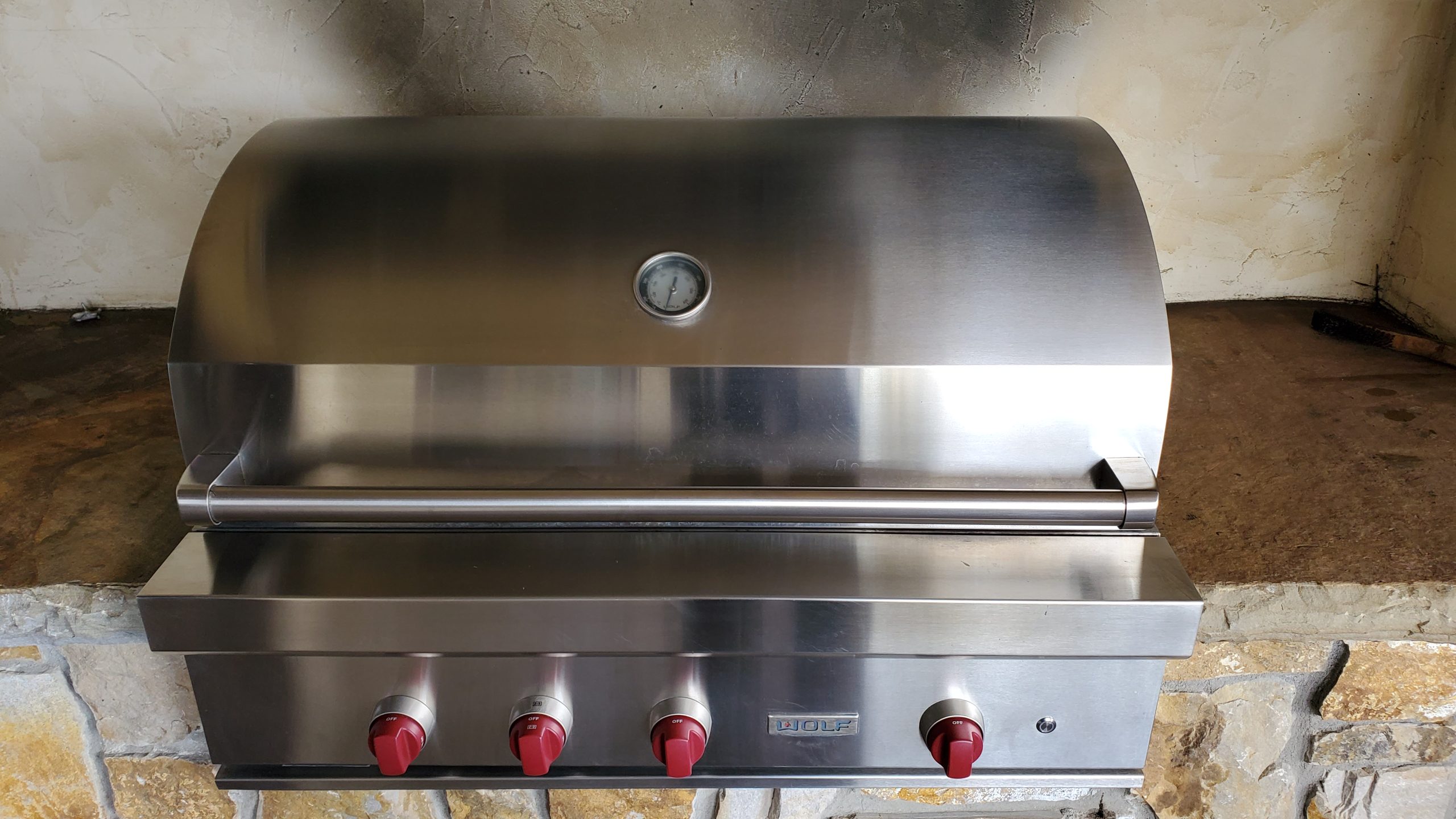 Wolf grill after cleaning