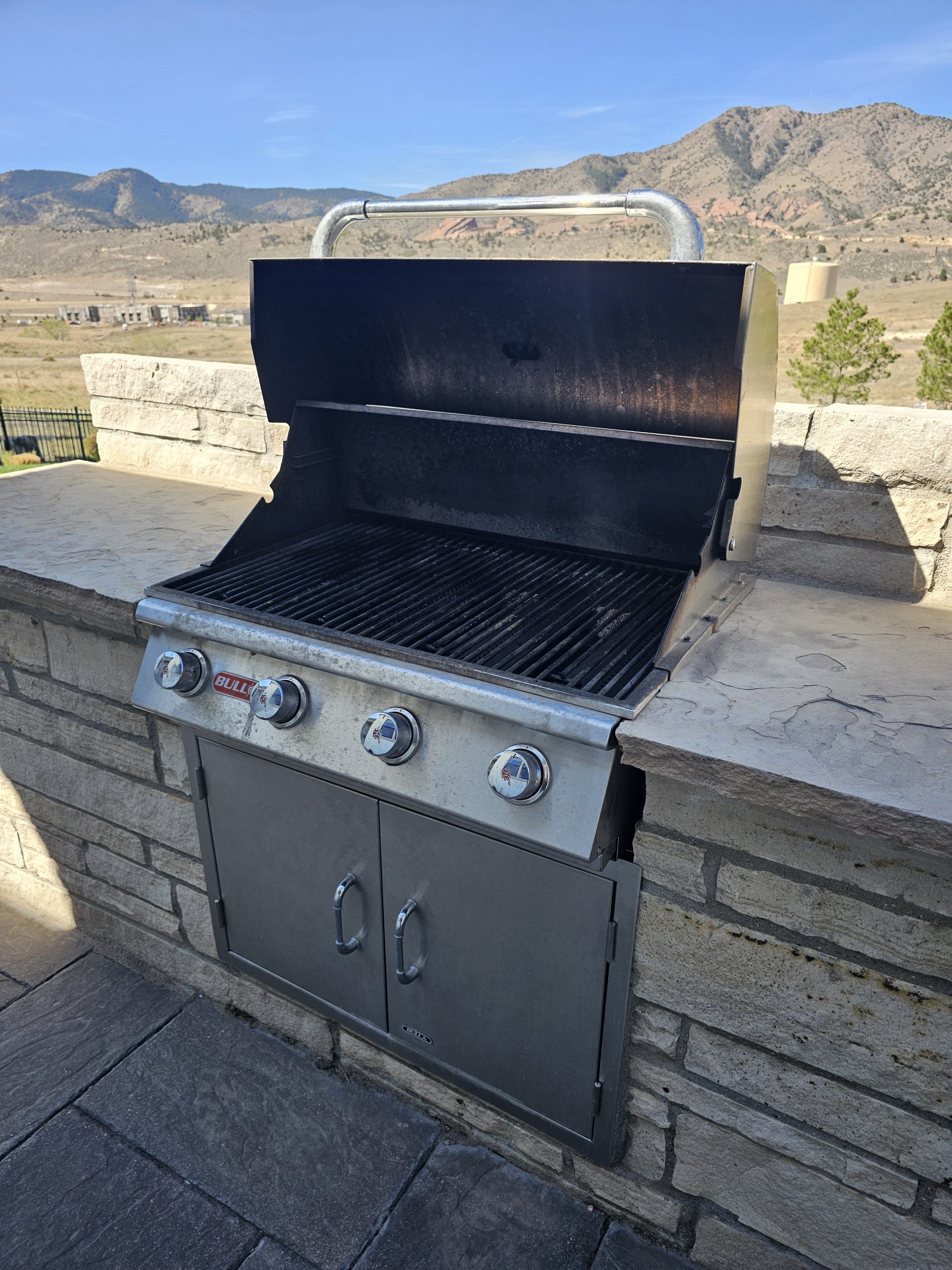 Bull griddle installation