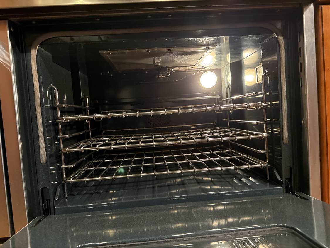 Viking range cleaning